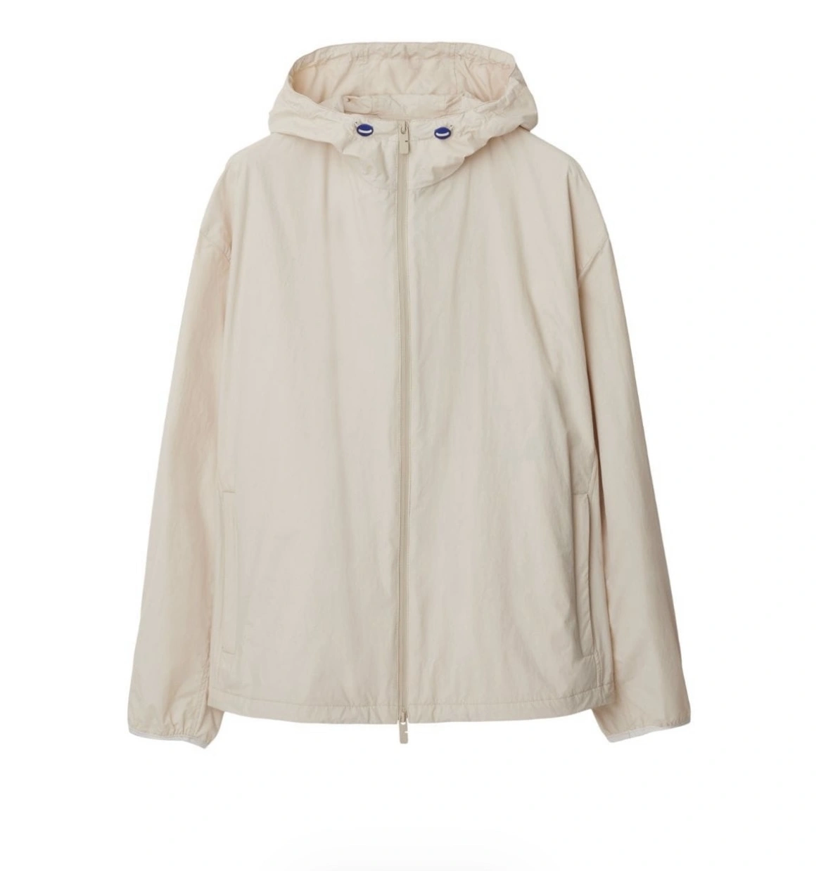 &wg.luxury- item:D-F318C2810